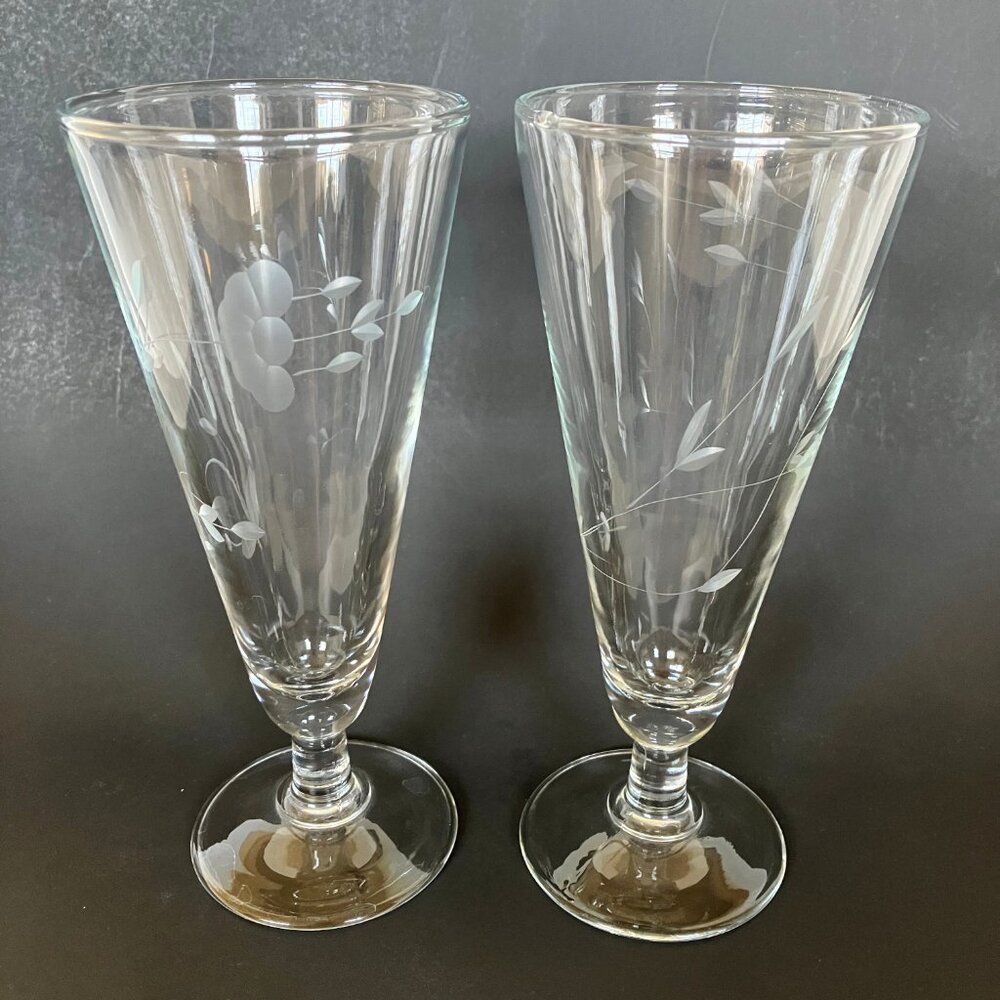 2 Princess House Heritage Stemmed Pilsner Beer Handblown Crystal Cut Glass Bar